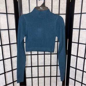 Wild Fable Green Ribbed Crop Hoodie